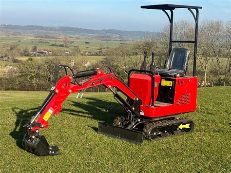 smalley mini digger|1 tonne mini digger.